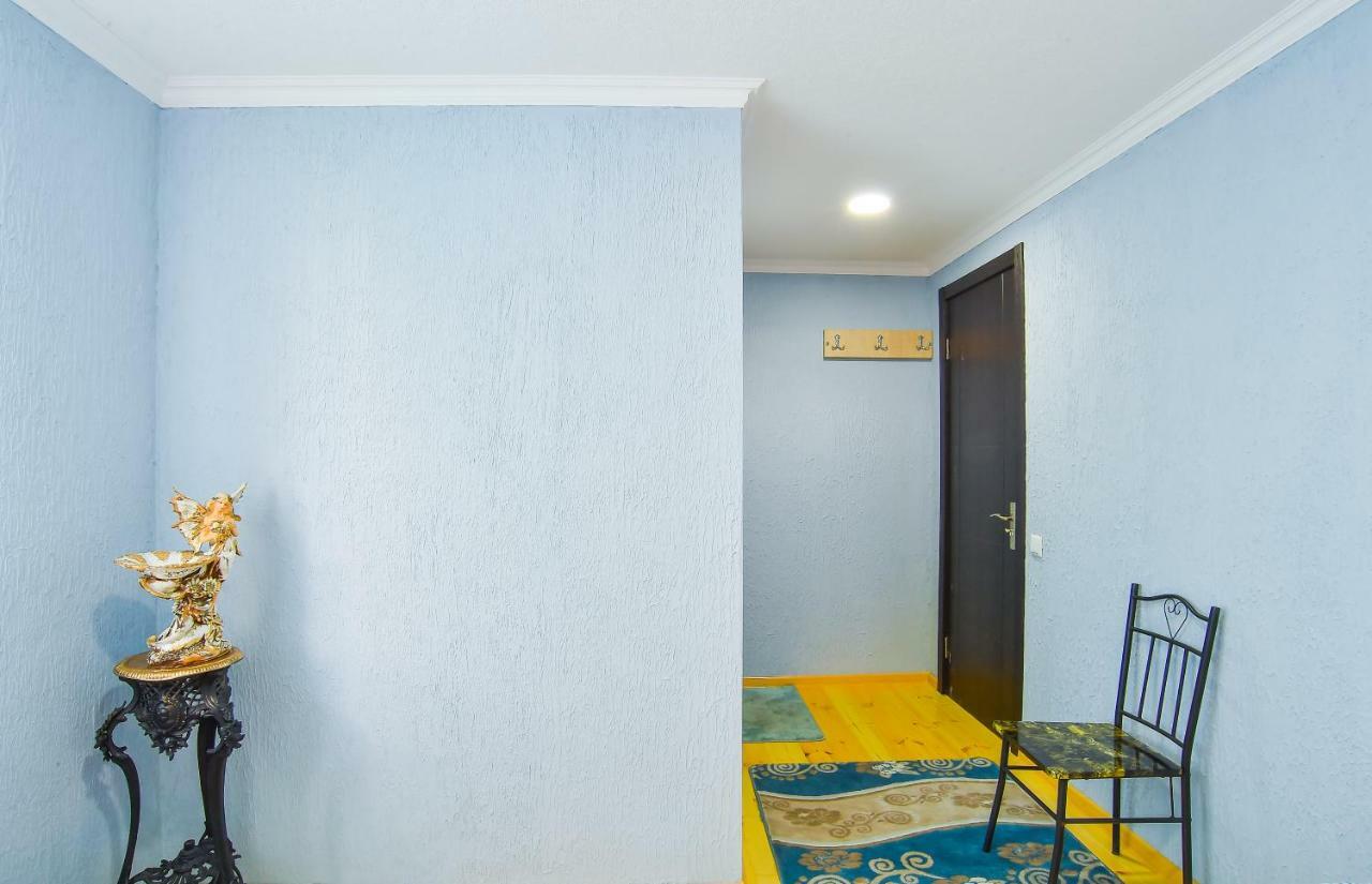 Hotel 9Th Sky Kutaisi Exterior photo